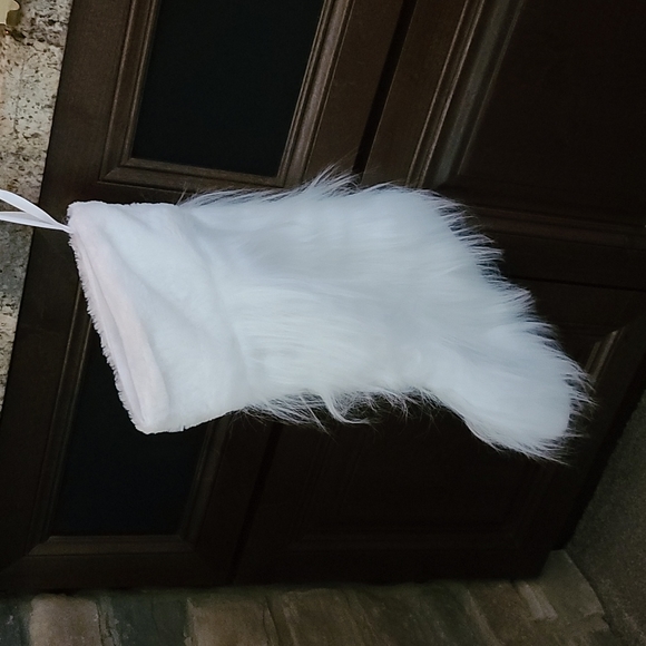 White faux fur holiday stockings qty 10